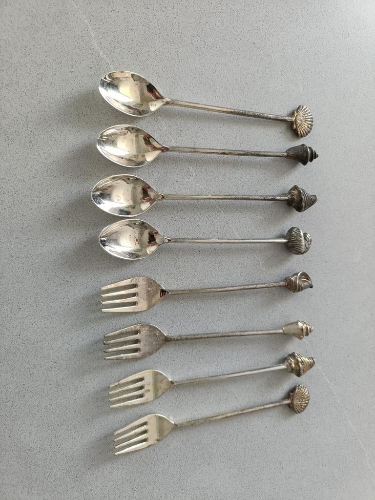 Set van 8 vintage vorkjes en lepels met schelpmotief, Ophalen of Verzenden