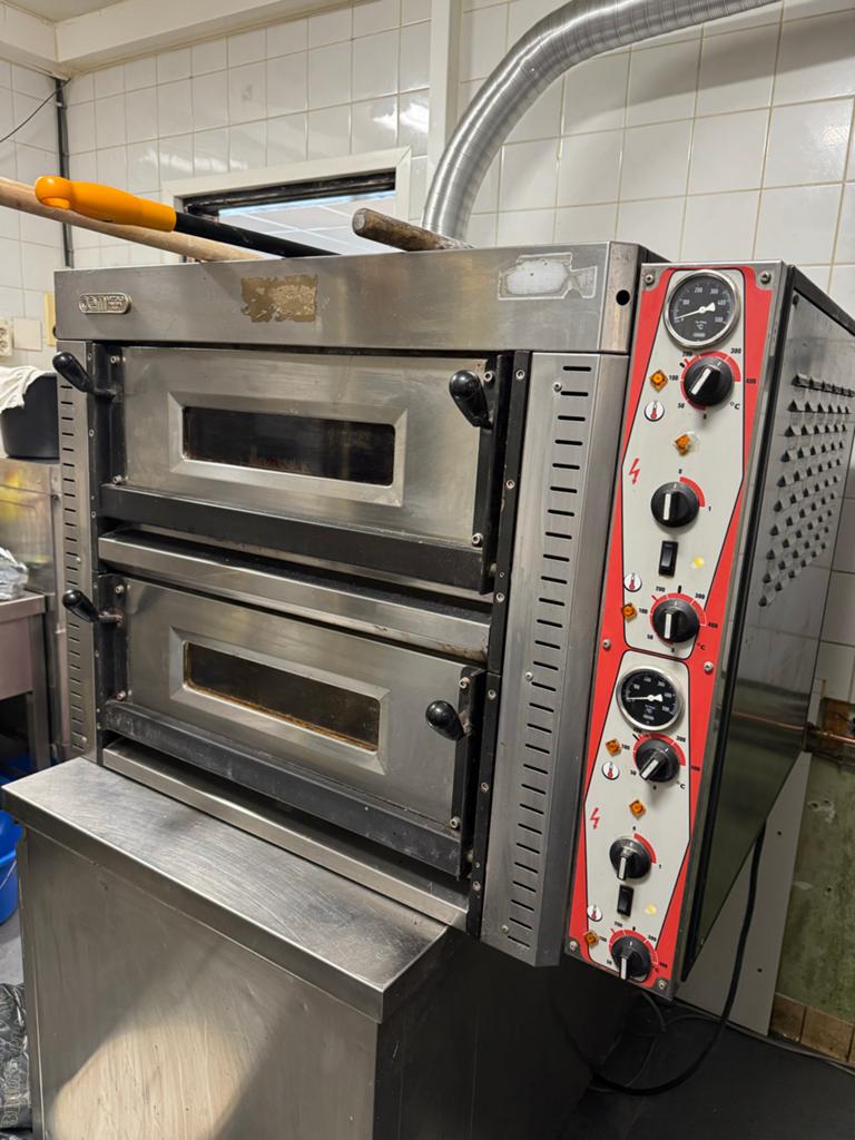 OEM Professionele Pizzaoven – Dubbele Deckoven, Zakelijke goederen, Ophalen, Gebruikt, Ovens, Magnetrons en Steamers