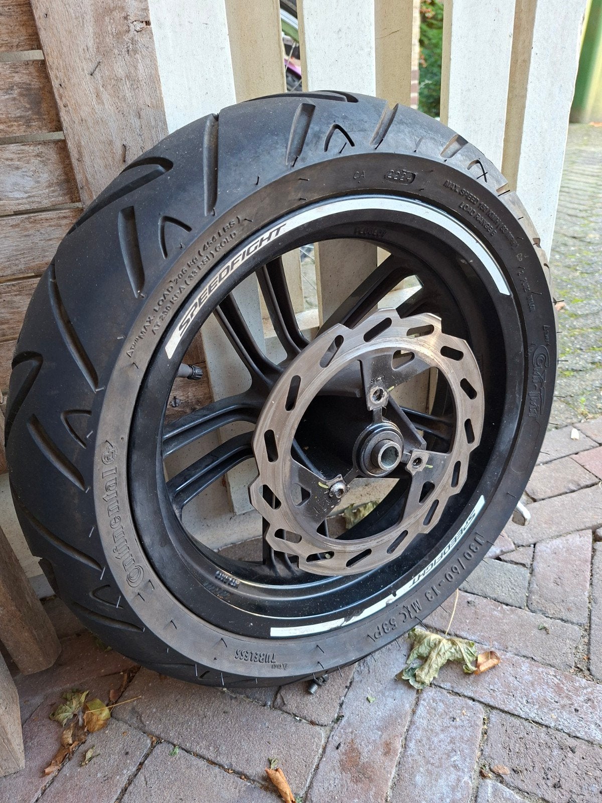 Wiel peugeot speedfight 4, Ophalen of Verzenden