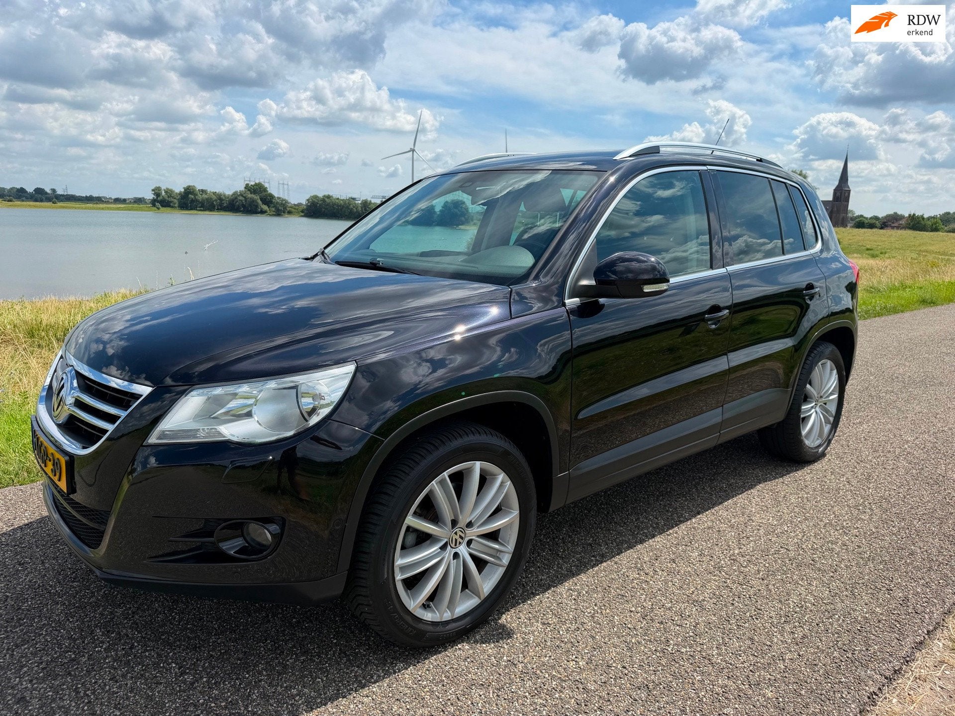 Volkswagen Tiguan 2.0 TSI Sport&Style 4Motion, Automaat, Euro 5, Gebruikt, 4 cilinders