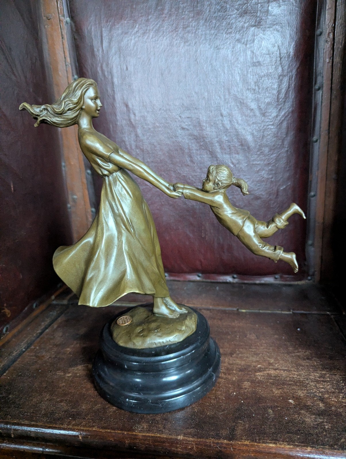 Bronzen Beeld: Moeder en Kind, Antiek en Kunst, Groep mensen, Ophalen of Verzenden, Brons, 20 - 50 cm