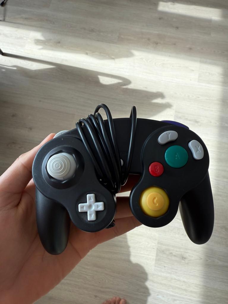 Gamecube Controller Nieuwstaat! (Third party), Ophalen of Verzenden, Zo goed als nieuw