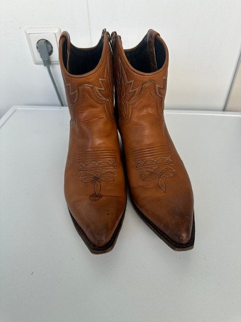 Sendra laarzen 42 zgan, Kleding | Dames, Ophalen of Verzenden, Zo goed als nieuw, Bruin, Hoge laarzen