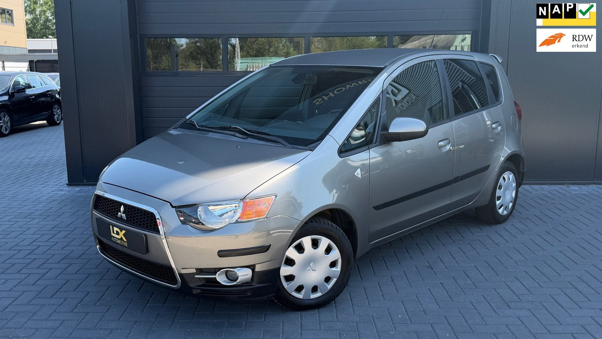 Mitsubishi Colt 1.3 Edition Two Airco|Automaat|PDC Achter, Auto's, Euro 5, Gebruikt, 31 €/maand, Colt