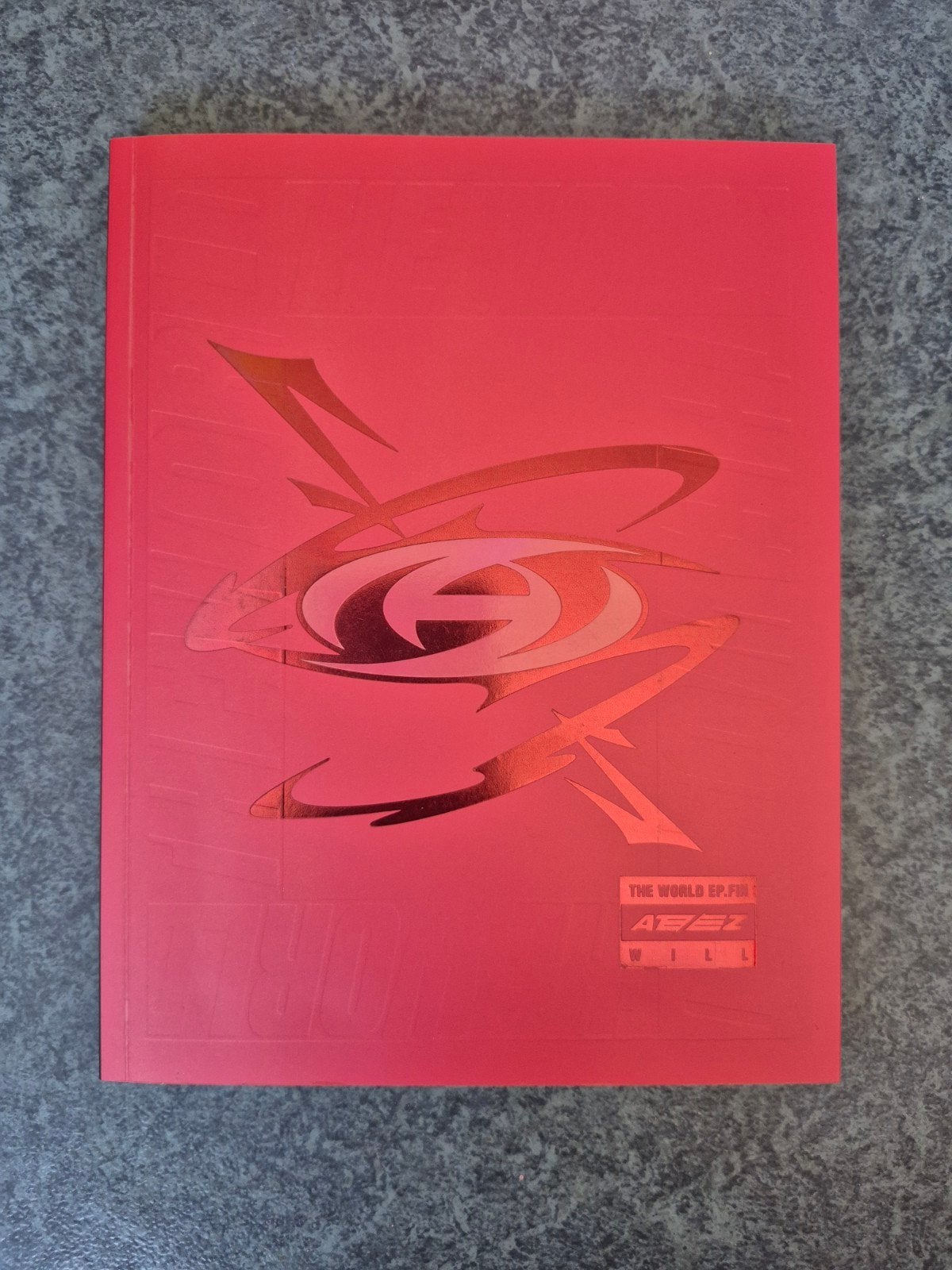 Ateez Will album, Verzenden, Zo goed als nieuw, Foto of Kaart