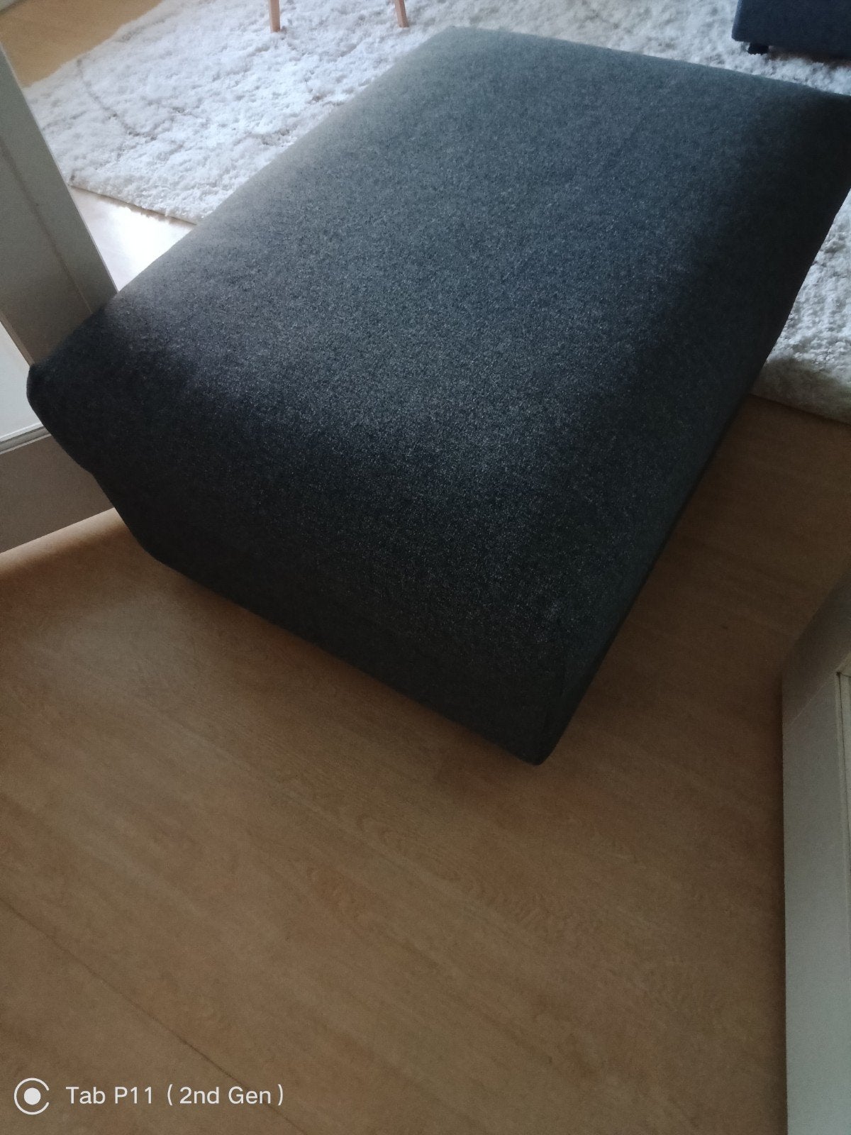 Hocker / poef met bergruimte grijs - ikea kivik, Huis en Inrichting, Banken | Voetenbanken en Poefen, Ophalen, Zo goed als nieuw