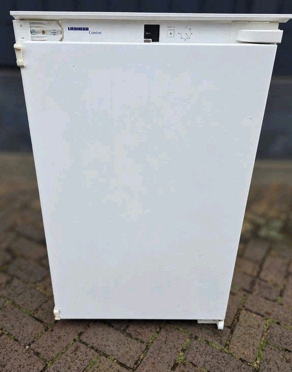 Liebherr inbouw koelkast A +
inclusief alle inbouw materiale, Ophalen, 150 tot 200 liter, Energieklasse A of zuiniger, Zonder vriesvak