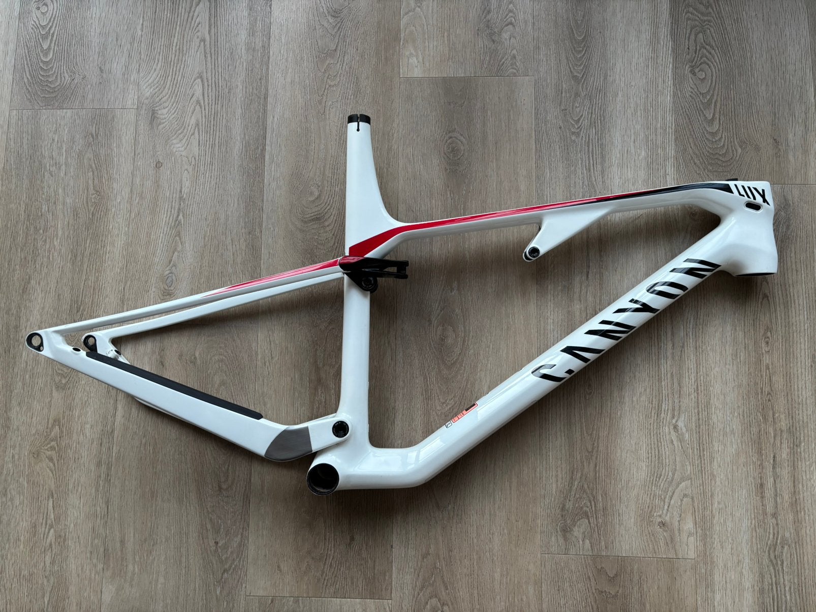 Canyon Lux Carbon Mountainbike Frame XL 29er Wit Nieuwstaat, Fietsen en Brommers, Frame, Canyon, Canyon, Canyon