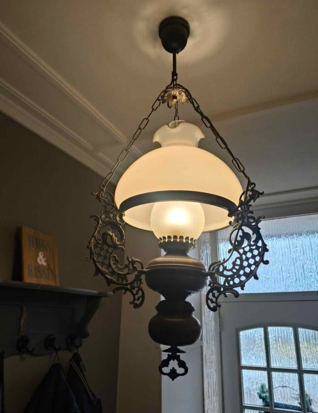 Antieke hanglamp met glazen kap, Antiek en Kunst, Ophalen
