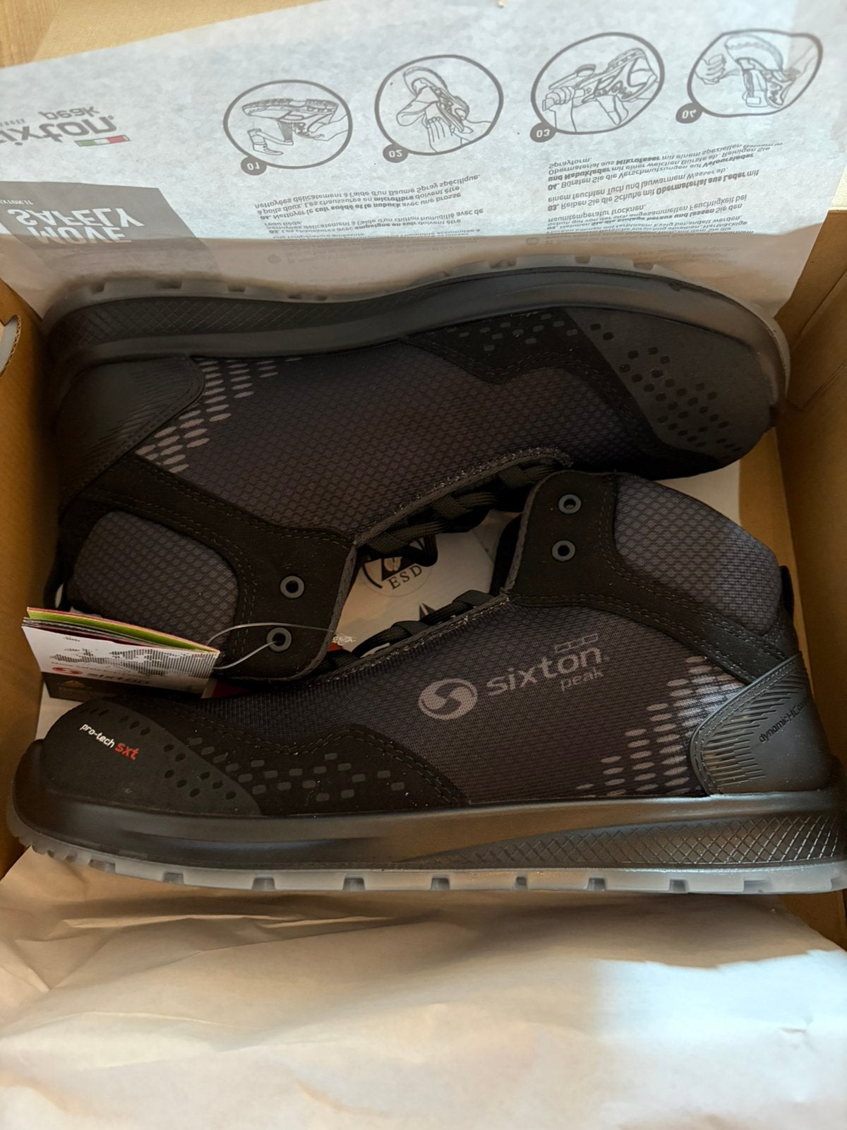 Werkschoenen  Sixton, Ophalen of Verzenden, Zo goed als nieuw, Zwart, Werkschoenen