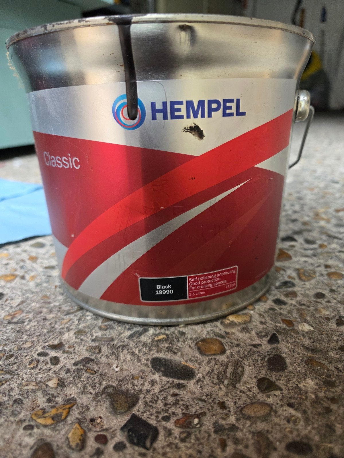 Hempel Classic Antifouling Zwart - ruim 1L, Ophalen of Verzenden
