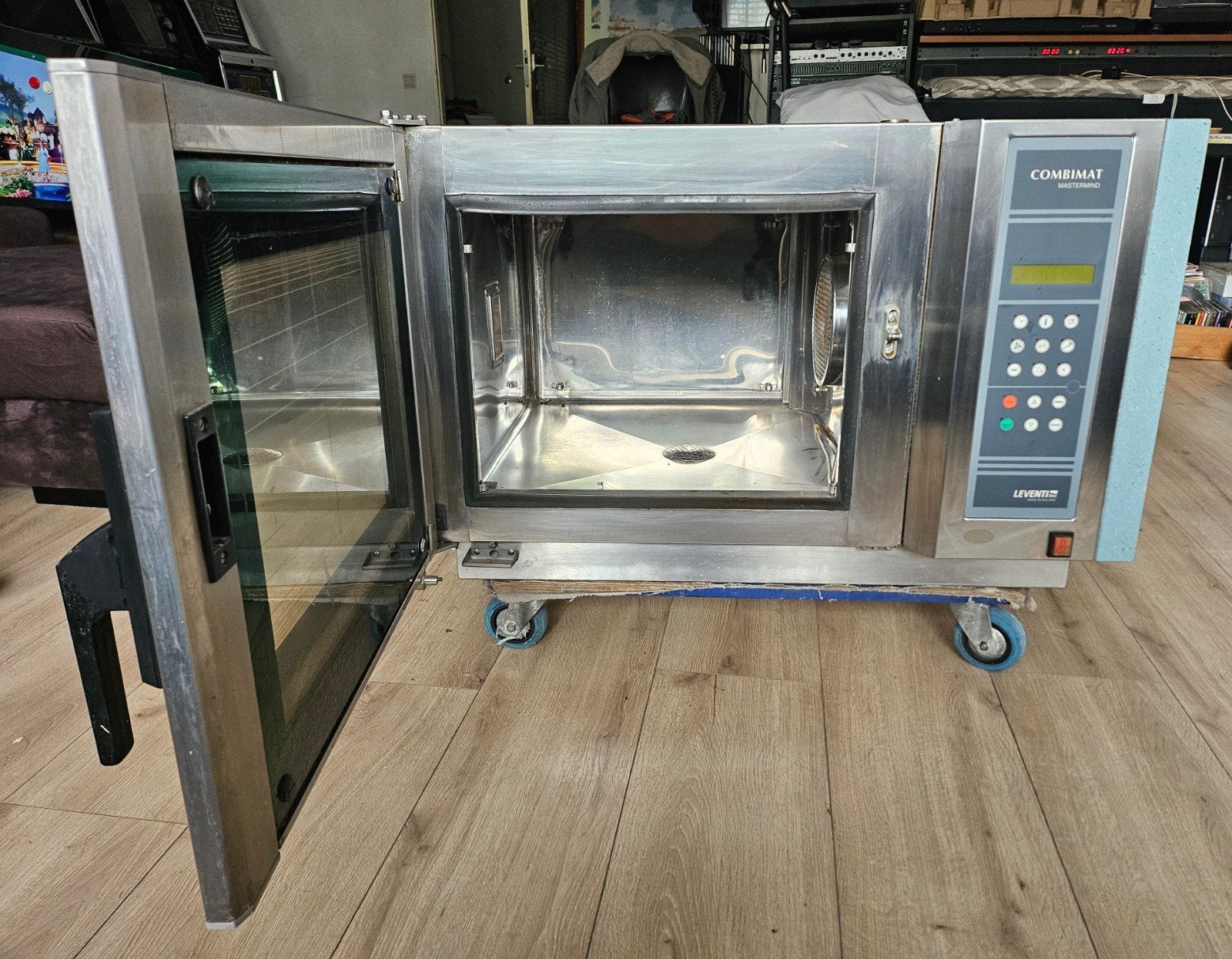 Leventi Combimat Mastermind Horeca-oven, Ophalen, Gebruikt, 60 cm of meer, Leventi
