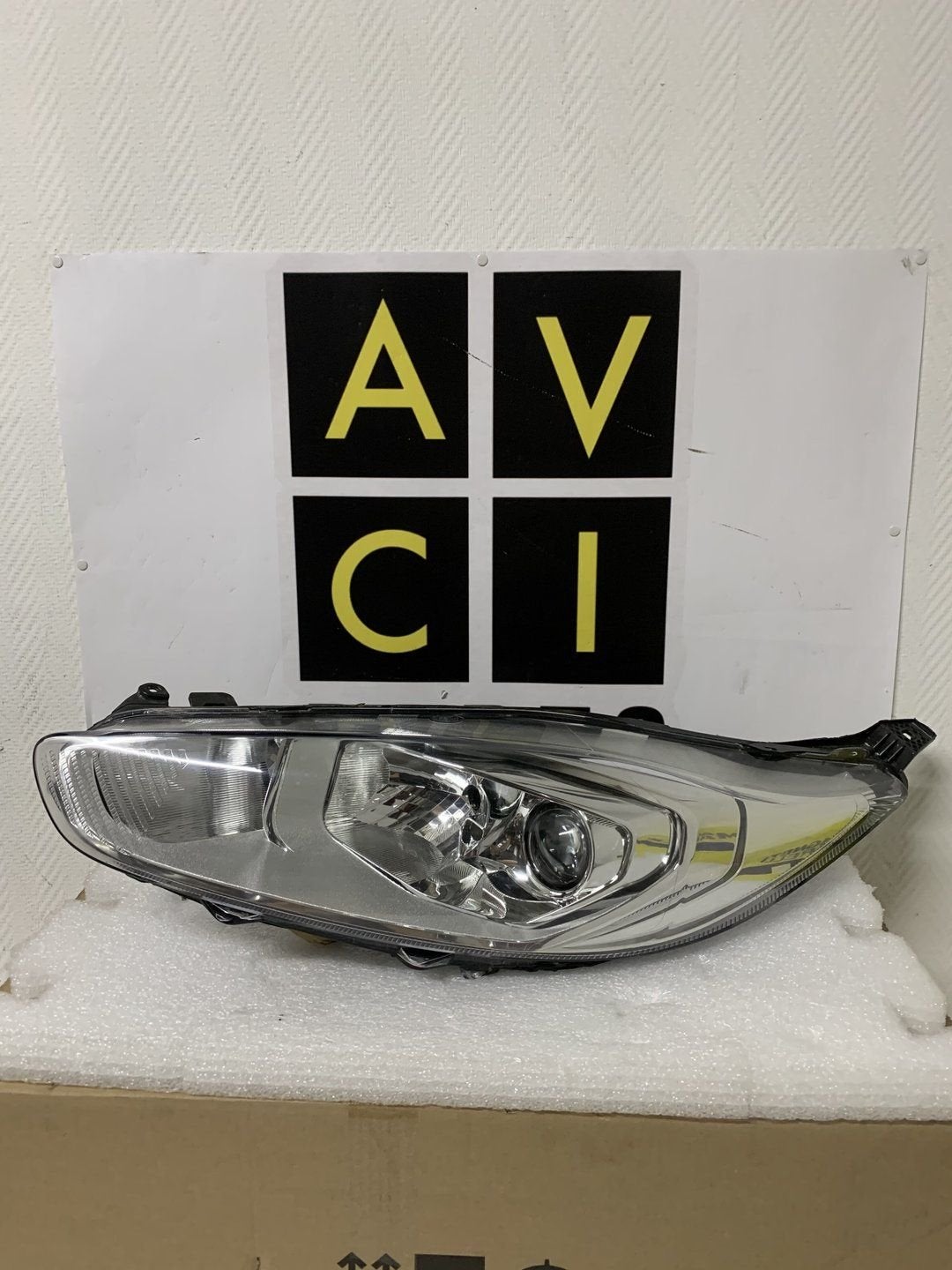 Koplamp Ford Fiesta Mk7 facelift Halogeen links, Auto-onderdelen, Gebruikt, -, -, Ophalen of Verzenden
