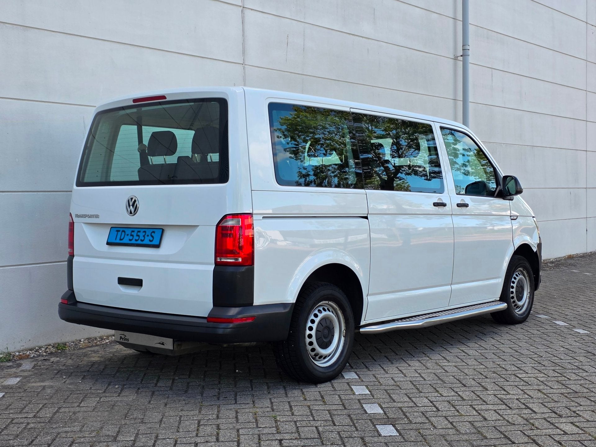 Volkswagen Transporter Kombi 2.0 TSi 150pk 9-Pers. L2 CNG |E, Auto's, Voorwielaandrijving, Stof, Gebruikt, Euro 6