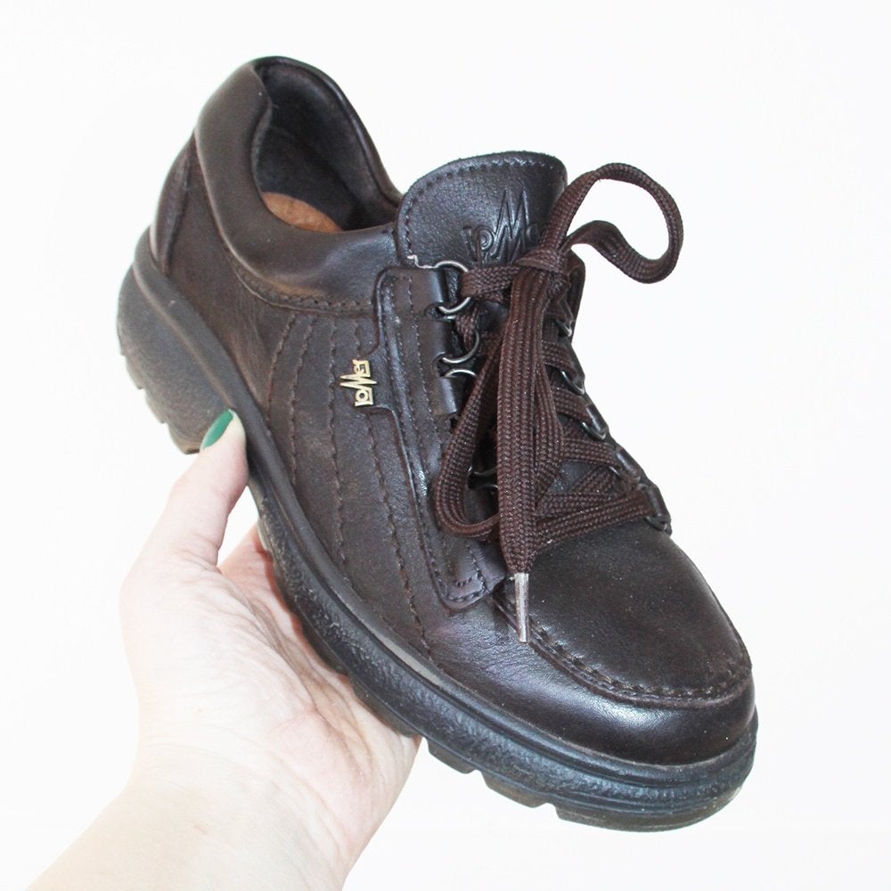 Zeer Mooie Leren Lomer Schoenen -s17 (Maat 39) € 60,-, Kleding | Dames, Schoenen, Bruin, Ophalen of Verzenden, Lomer, Sneakers of Gympen