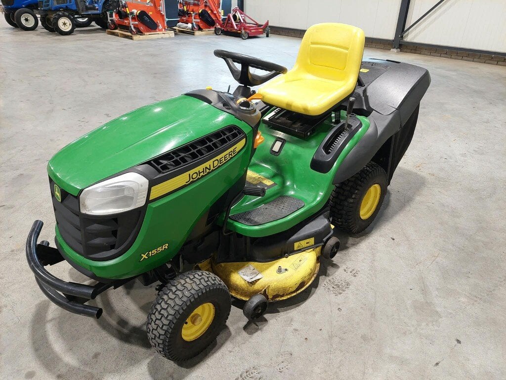 John Deere X155R zitmaaier, John Deere, JDFCustomerSupport@JohnDeere.com, John-Deere-Strasse 169190
Walldorf, John Deere