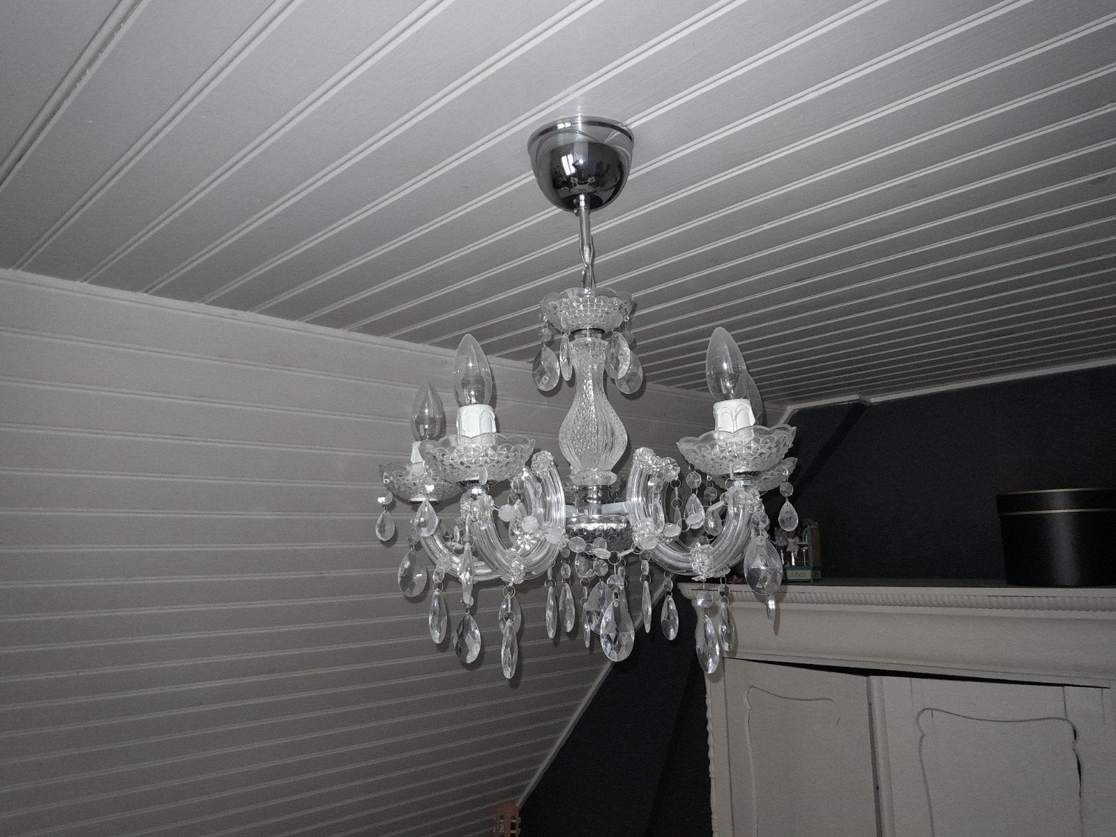 Elegante kroonluchter met 5 armen, Ophalen, Kunststof, E14 (klein), Zo goed als nieuw
