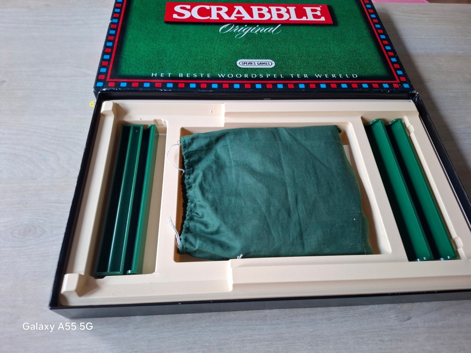 Scrabble Original - Het Beste Woordspel Ter Wereld, Hobby en Vrije tijd, Gezelschapsspellen | Bordspellen, Gebruikt, Ophalen of Verzenden