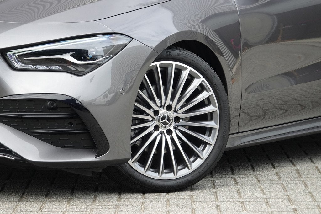 Mercedes-Benz CLA-Klasse 180 Star Edition AMG | Pano | Trekh, Auto's, Mercedes-Benz, 136 pk, Gebruikt, 4 cilinders, Origineel Nederlands