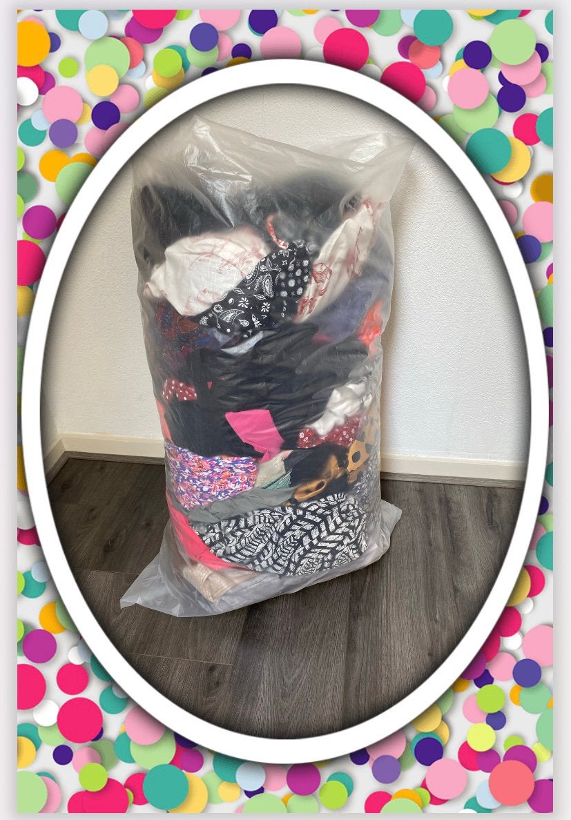 Groot kledingpakket, 60 stuks, maat S/M., Kleding | Dames, Dames-kledingpakketten, Gedragen, Maat 36 (S), Ophalen