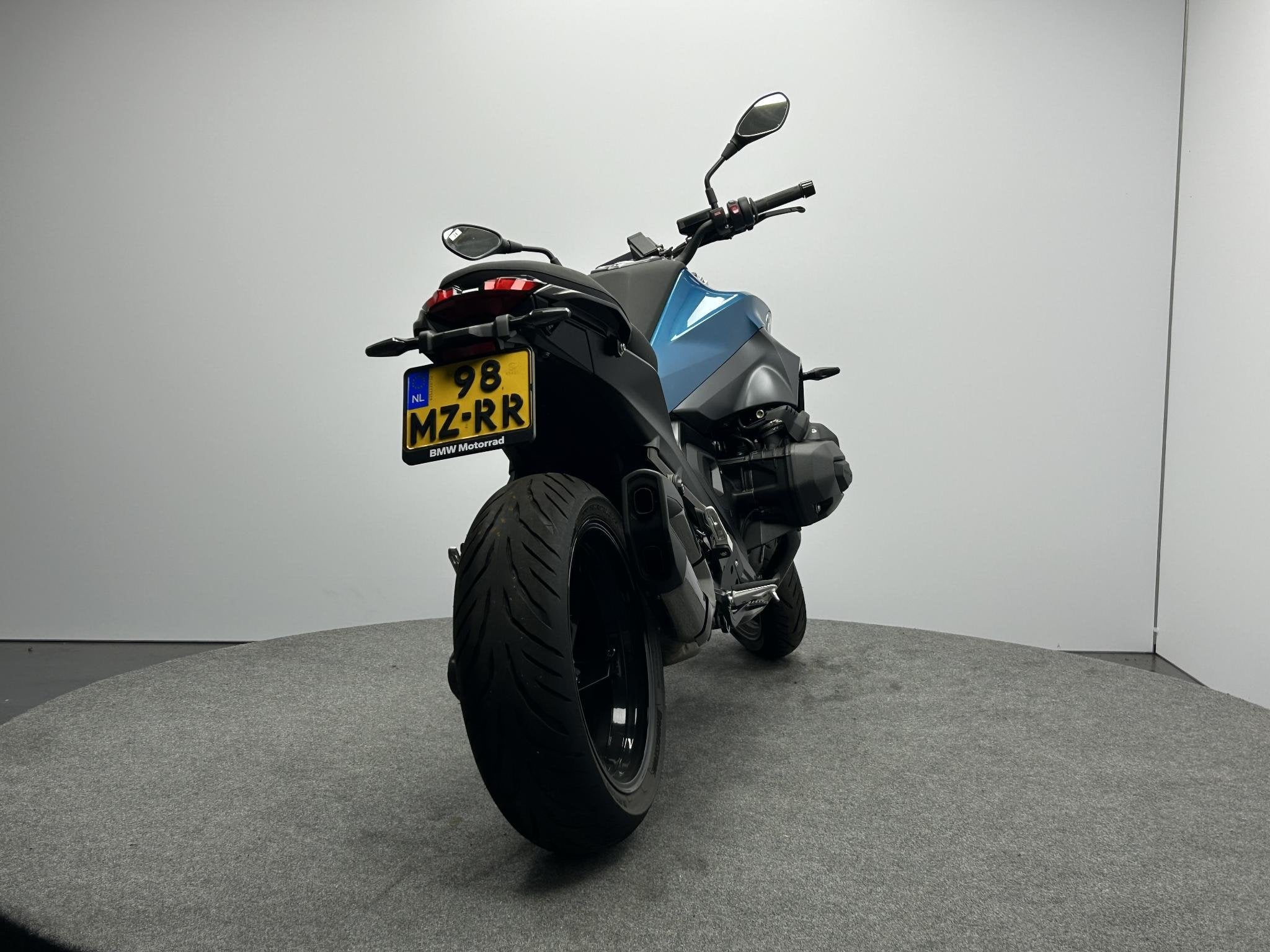 BMW R 1300 R AUTOMAAT ASA, Meer dan 35 kW, 1300 cc, Info@bmw-motorrad.nl, Naked bike