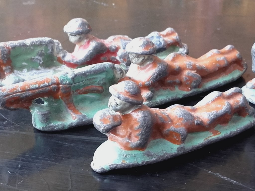 Vier soldaten antiek speelgoed uit Engeland van tin., Antiek en Kunst, Ophalen of Verzenden