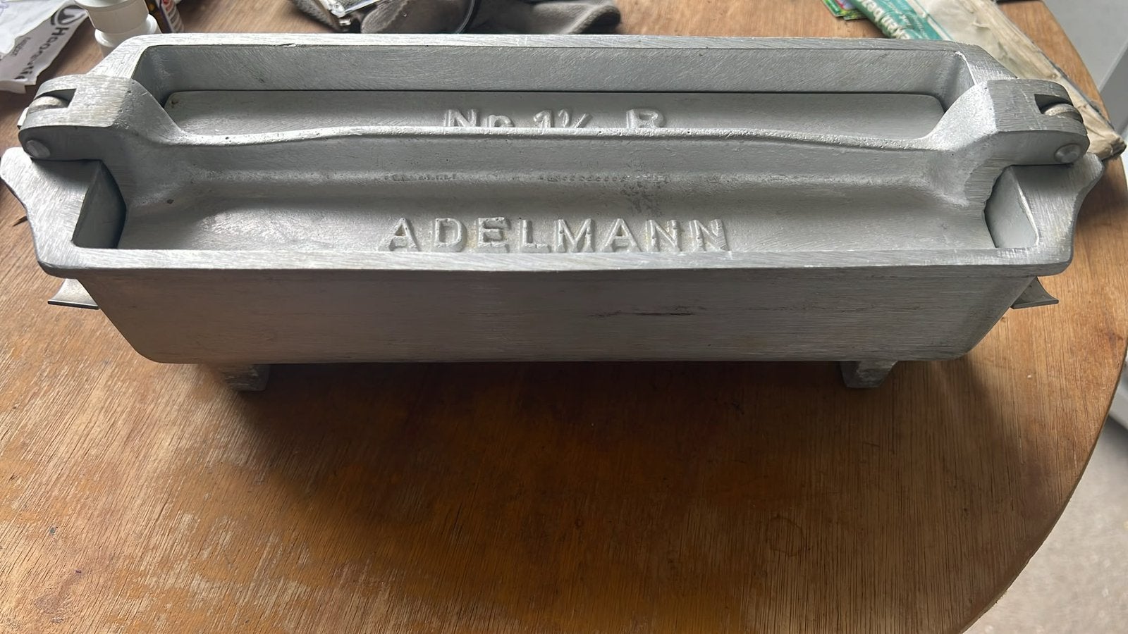 Paté vorm Adelmann, Ophalen, Nieuw