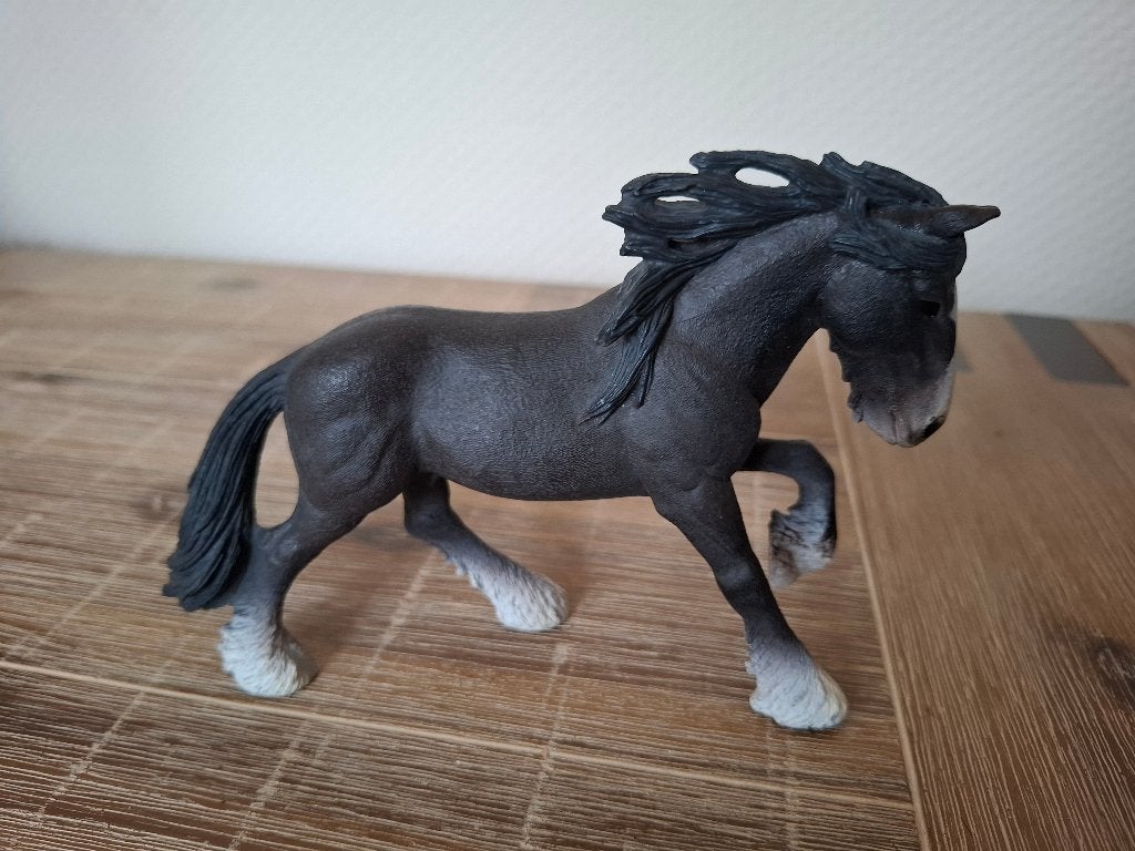 Schleich 13734 Shire hengst paard, Ophalen of Verzenden, Zo goed als nieuw