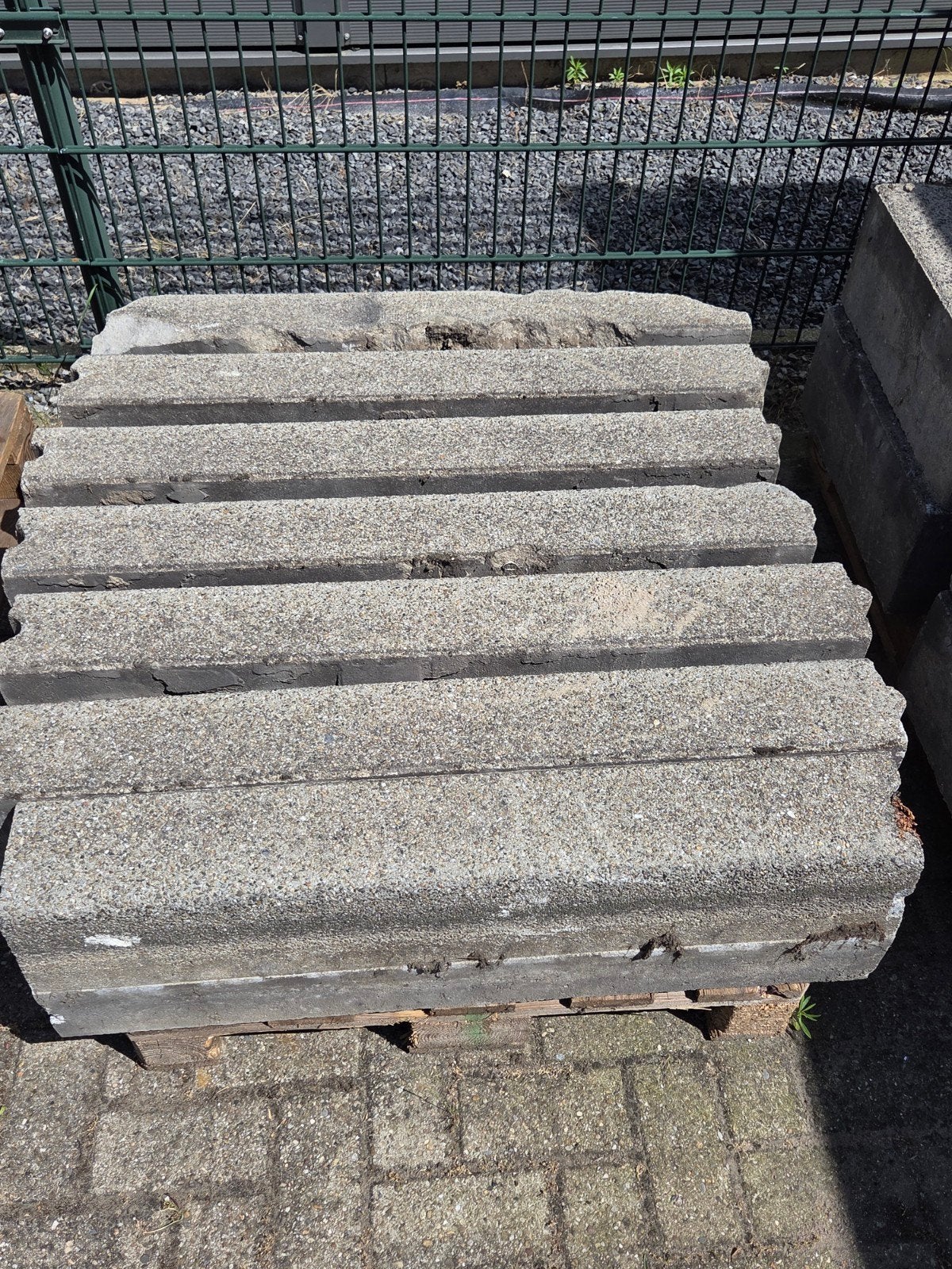 betonband 15x25x100 grijs opsluitband stoeprand, Tuin en Terras, Ophalen, Gebruikt, Blok, Minder dan 25 cm