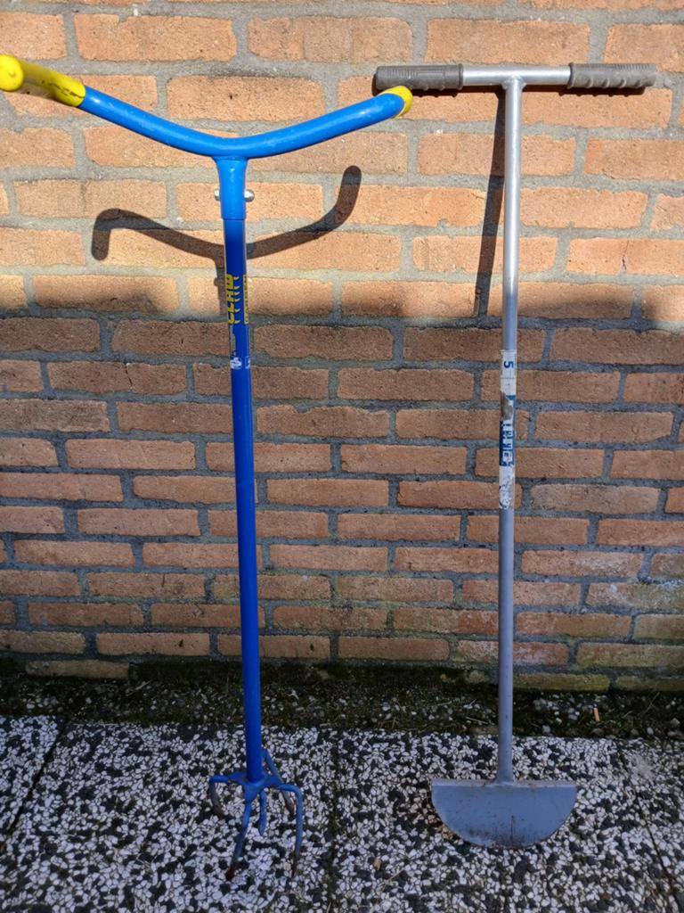 Tuin gereedschap set: Cultivator en Schoffel, Ophalen of Verzenden, Gebruikt, Cultivator, Onbekend