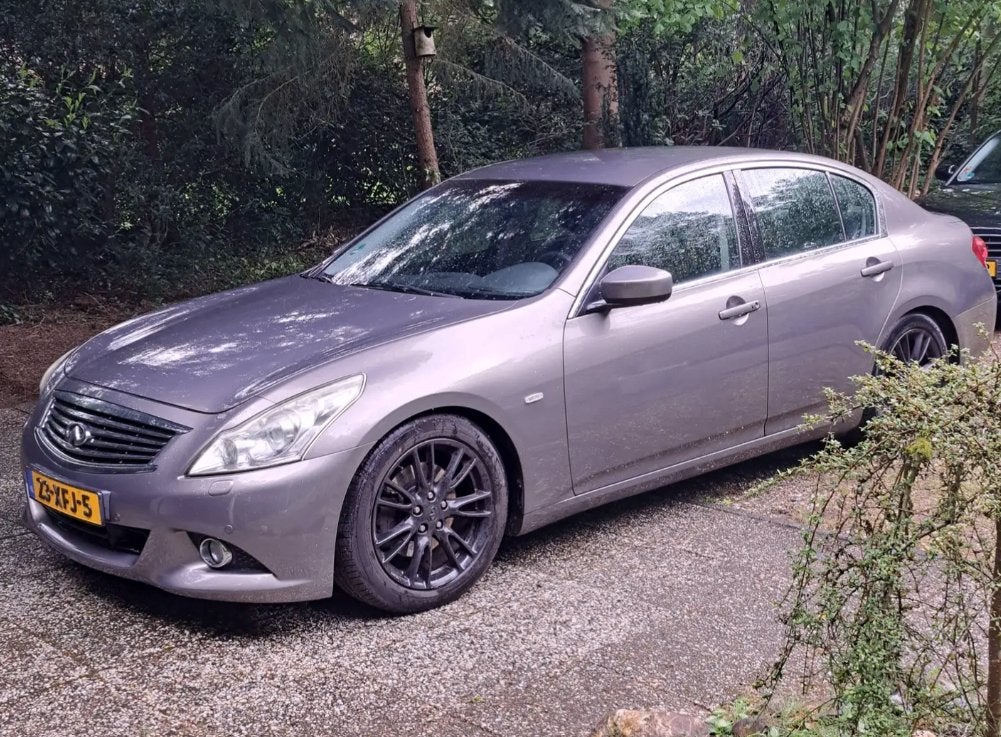 Infiniti G-serie 3.7 V6 235KW 4WD AUT 2010 Grijs, Auto's, Automaat, Vierwielaandrijving, Sedan, Geïmporteerd