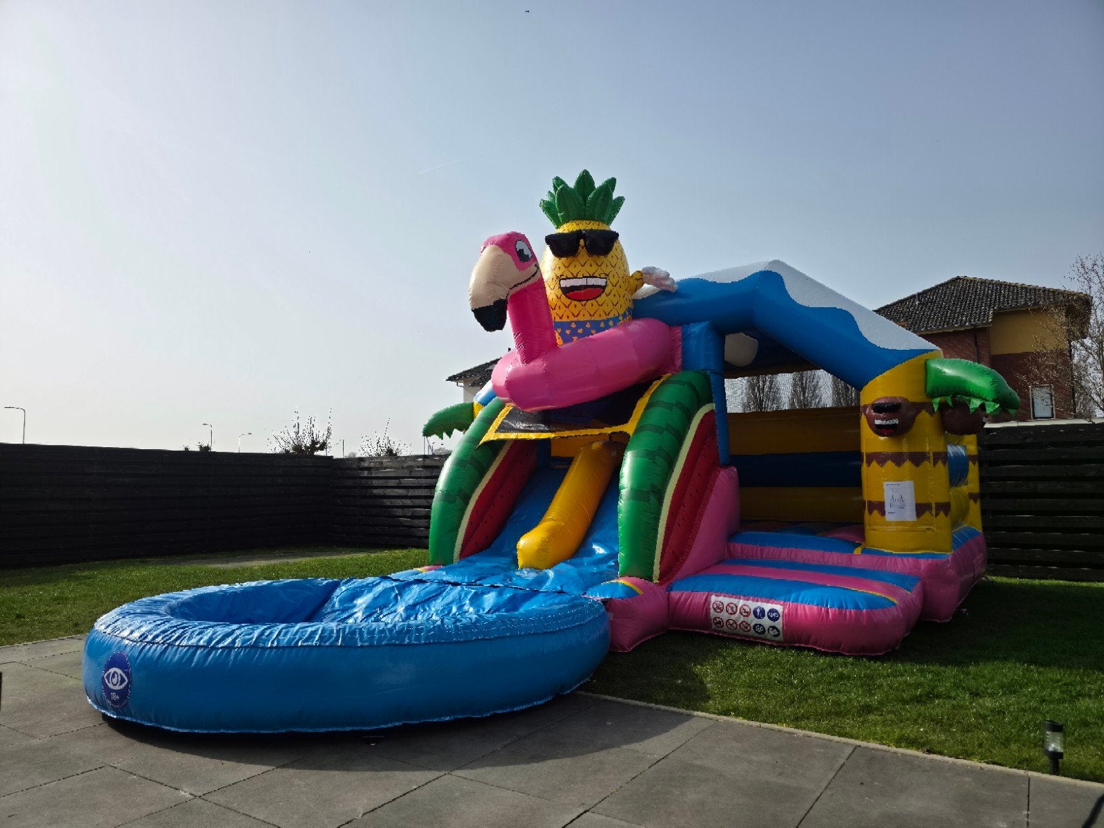 Multiplay Flamingo met zwembad of ballenbak springkussen, Ophalen of Verzenden, Overige