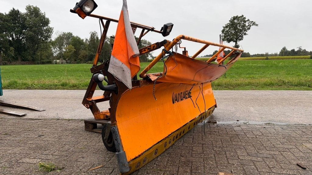 Vandaele SB270 hydraulische sneeuwschuif 270 cm, Tuin en Terras, Ophalen, Gebruikt, Overige soorten