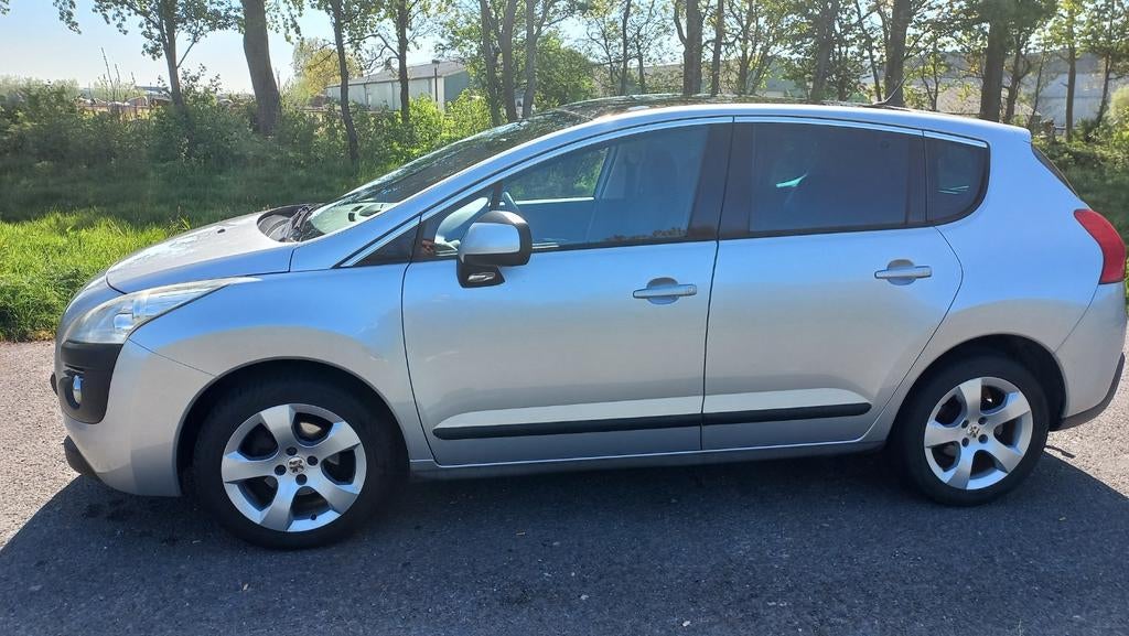Peugeot 3008 1.6 VTI 2012 Grijs, Auto's, Voorwielaandrijving, 1374 kg, 4 cilinders, 75 €/maand