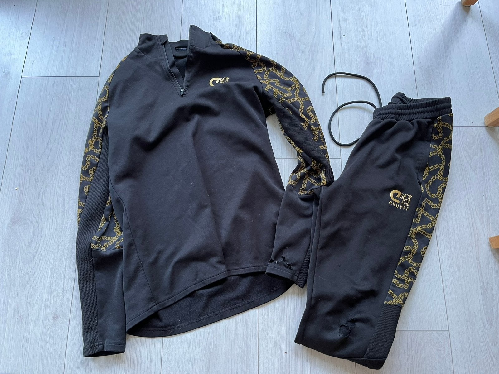 Johan cruyff shirt en broek maat 164, Ophalen of Verzenden, Gebruikt, Jongen, Sport- of Zwemkleding
