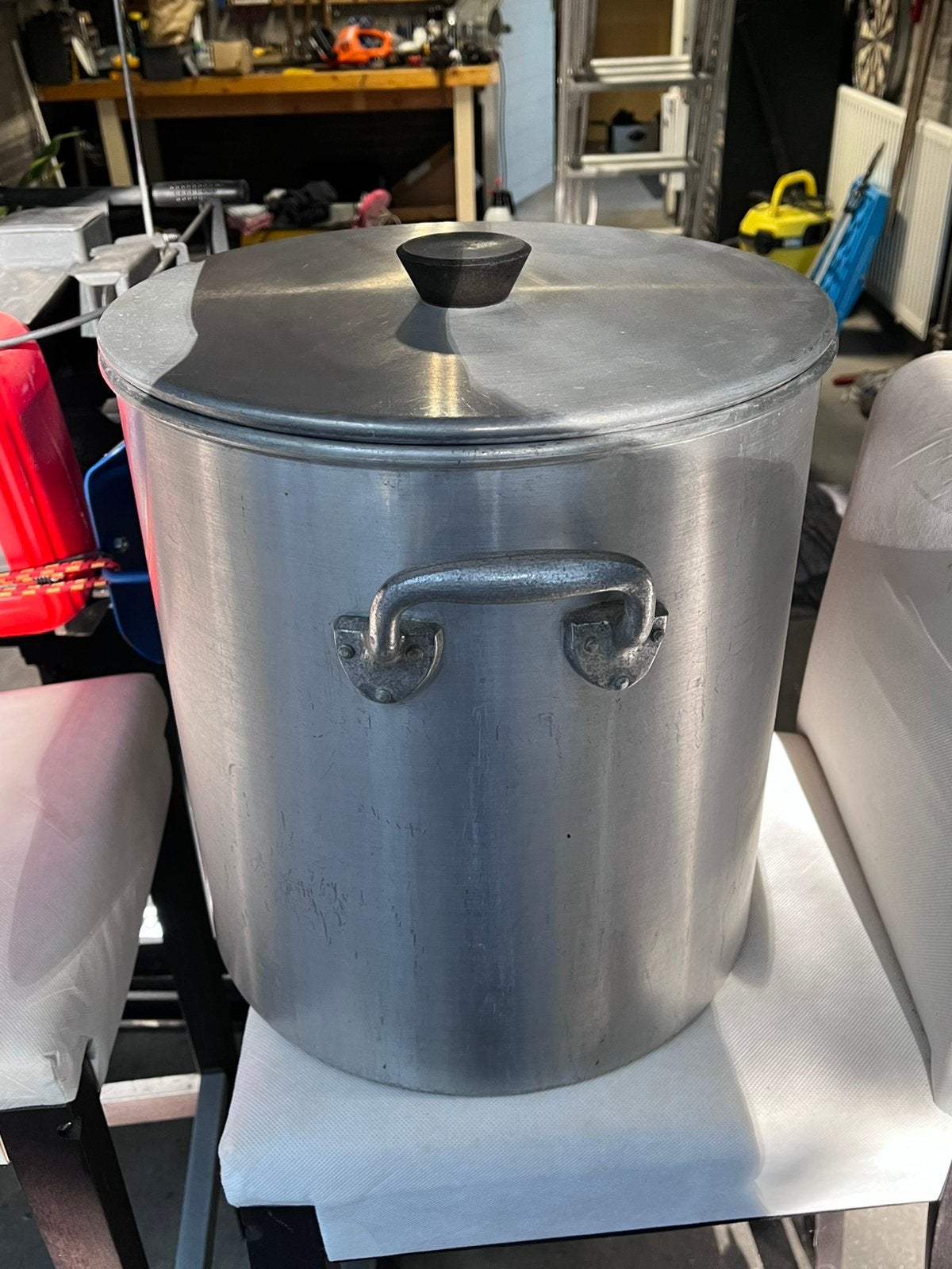 Aluminium pan ongeveer 20 liter, Ophalen, Gebruikt