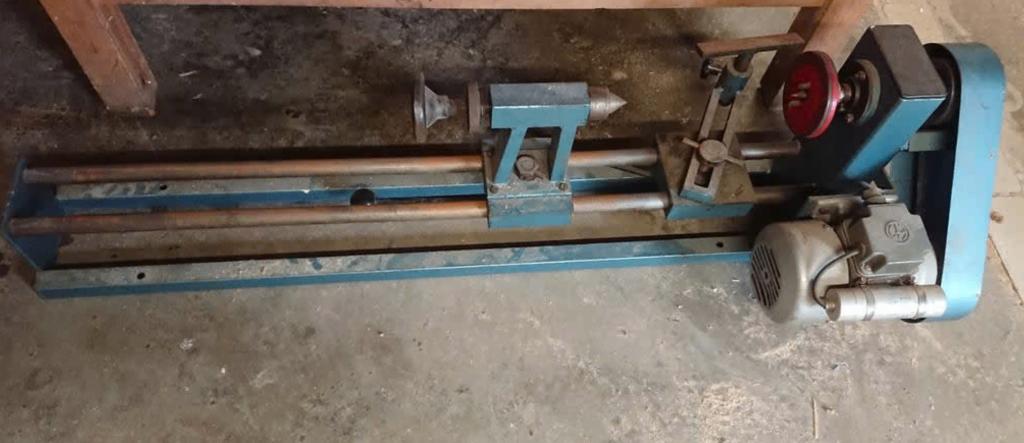 Houtdraaibank met beitels, Ophalen, Gebruikt, Houtdraaibank, 500 tot 1000 mm