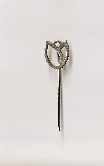volmetaal speld met de bekende Libelle tulp, Ophalen of Verzenden, Overige onderwerpen, Speldje of Pin