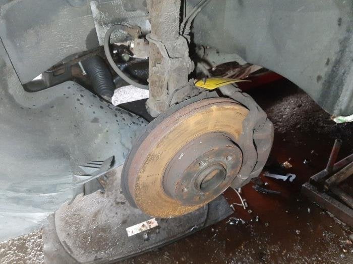 Wielnaaf voor van een Mercedes Vito, Gebruikt, -, Ophalen of Verzenden, -