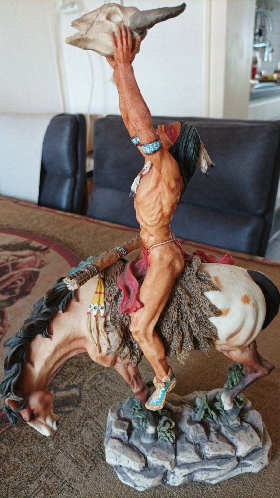 Indiaan op paard met een skull, Ophalen of Verzenden, Nieuw, Beeld(je)