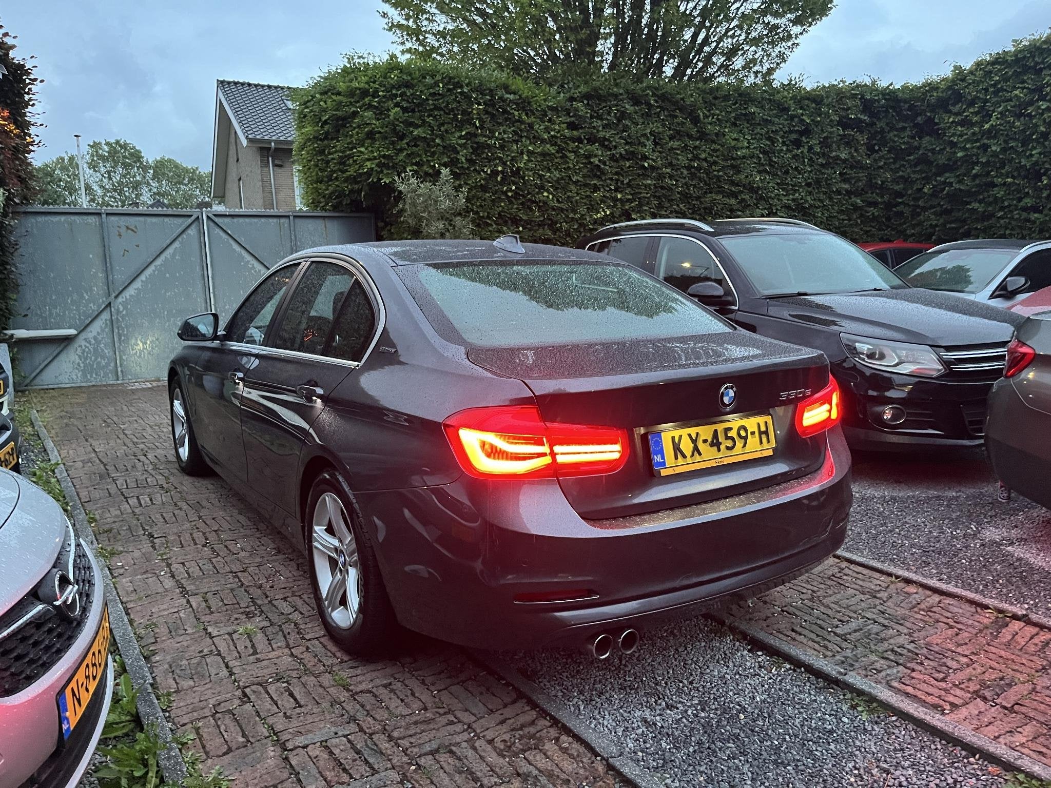 BMW 3-serie 330e Centennial Executive AUT 12-2016 LEDER NAVI, Automaat, Achterwielaandrijving, Gebruikt, 4 cilinders