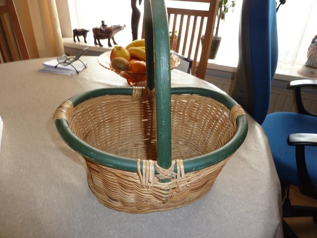 picknickmand-boodschappen mand, Mand, Ophalen of Verzenden, Zo goed als nieuw, Riet