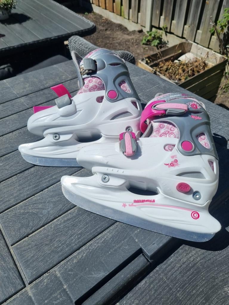 Nijdam verstelbare schaatsen 30/33, Ophalen of Verzenden