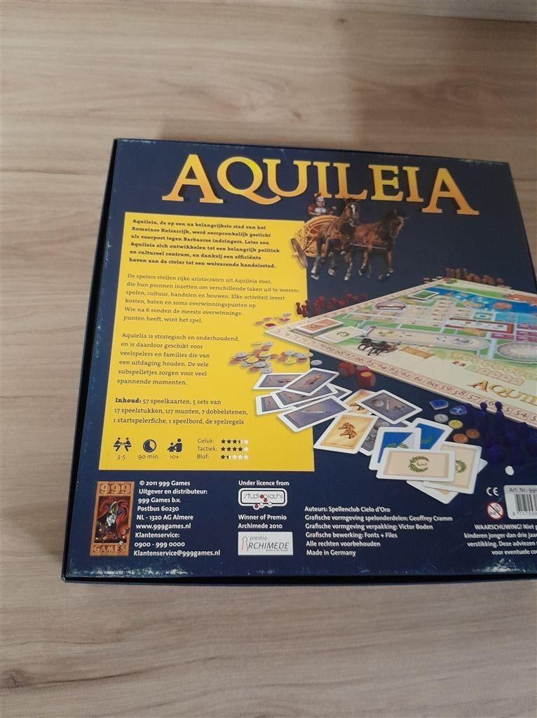 Aquileia - 999 games - s1913, Hobby en Vrije tijd, Gezelschapsspellen | Bordspellen, Verzenden, Zo goed als nieuw