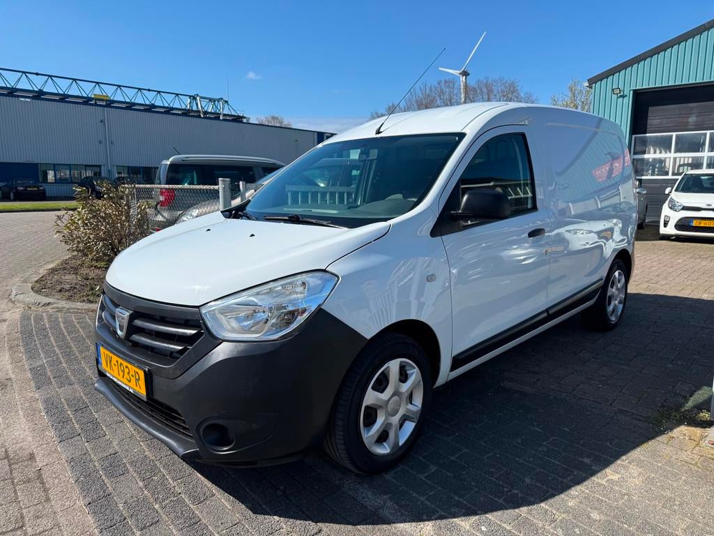 Dacia Dokker 1.5 dCi 90 Ambiance, Auto's, Euro 5, Gebruikt, 4 cilinders, Origineel Nederlands