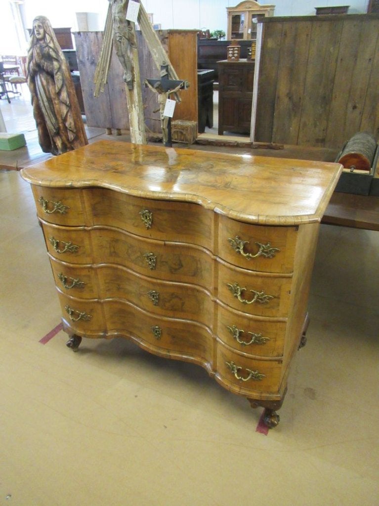 Oer 11838 ANTIEKE 18e eeuwse noten gefineerde Barok commode, Ophalen