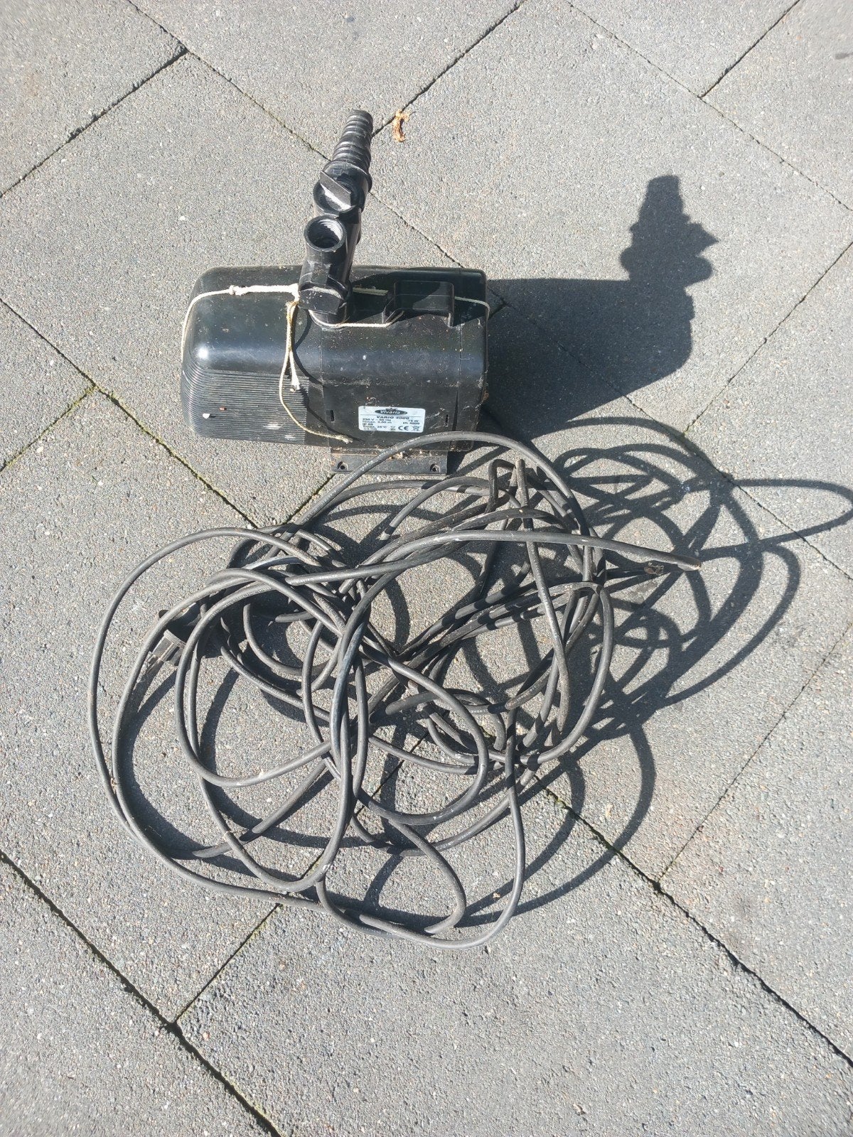 Vivaria Vario 4000 Dompelpomp - Gebruikt, Tuin en Terras, Ophalen of Verzenden, Gebruikt, Elektrisch, Dompelpomp