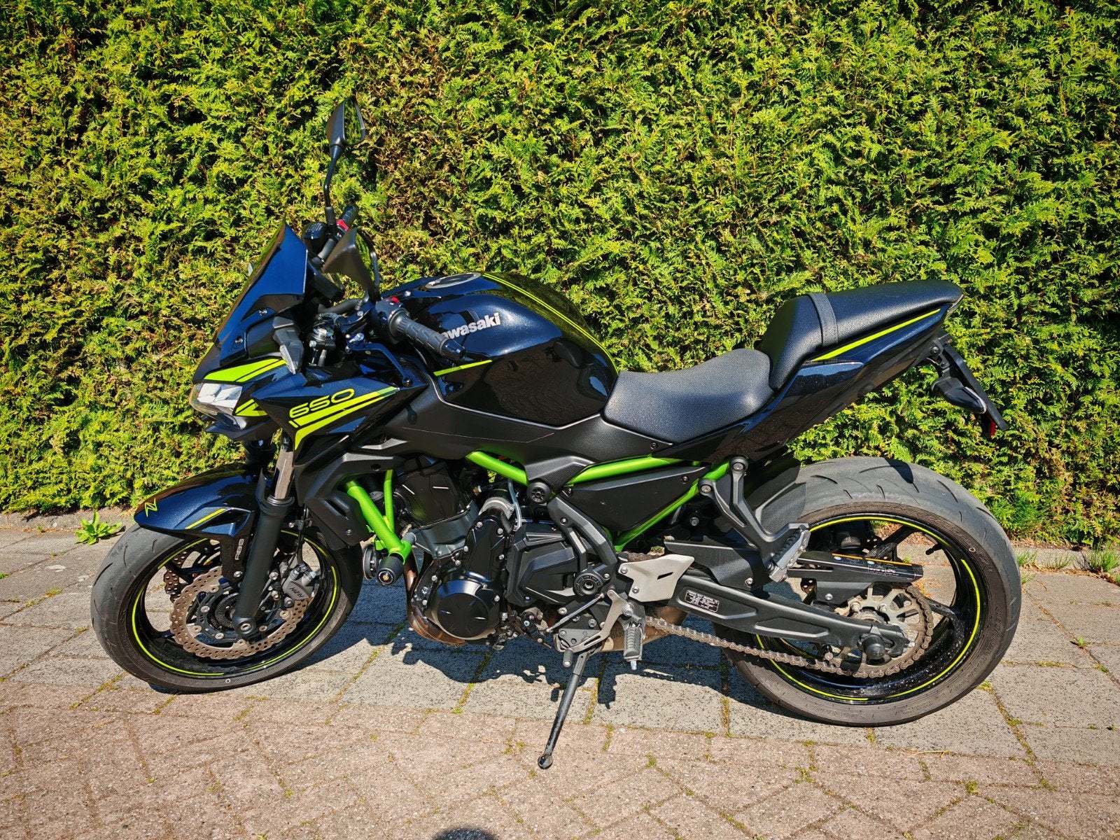 Kawasaki Z650 ABS 2020 | 5.702 km | Akrapovič | Zeer netjes, Motoren, 2 cilinders, Occasion, ABS, Particulier