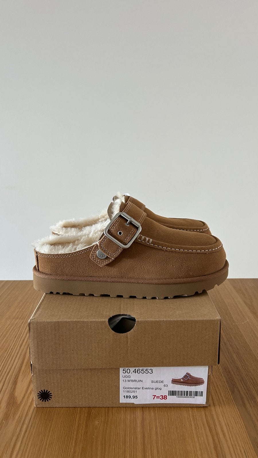 Nieuwe UGG Goldenstar Evina Clogs - Maat 38, Bruin, Nieuw, Sandalen of Muiltjes, Ophalen of Verzenden