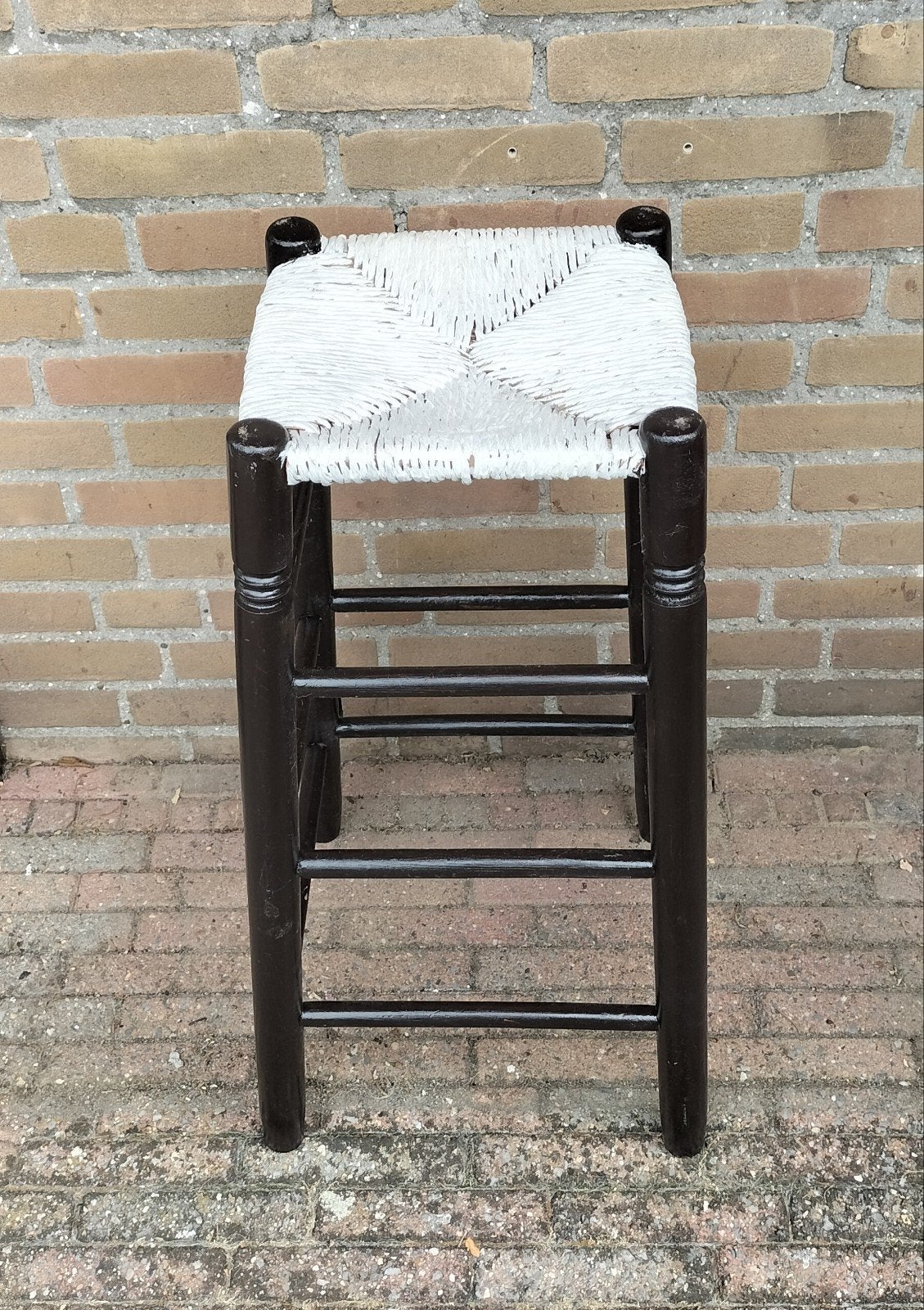 Houten kruk met rieten zitting, Ophalen, Gebruikt, Hout